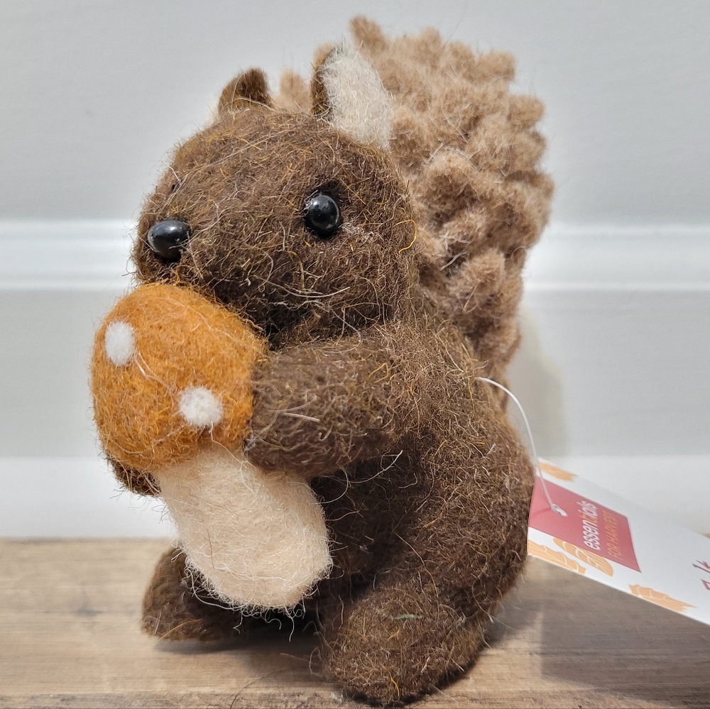 Cottagecore Felt Squirrel Decor Thanksgiving Mushroom Decorations